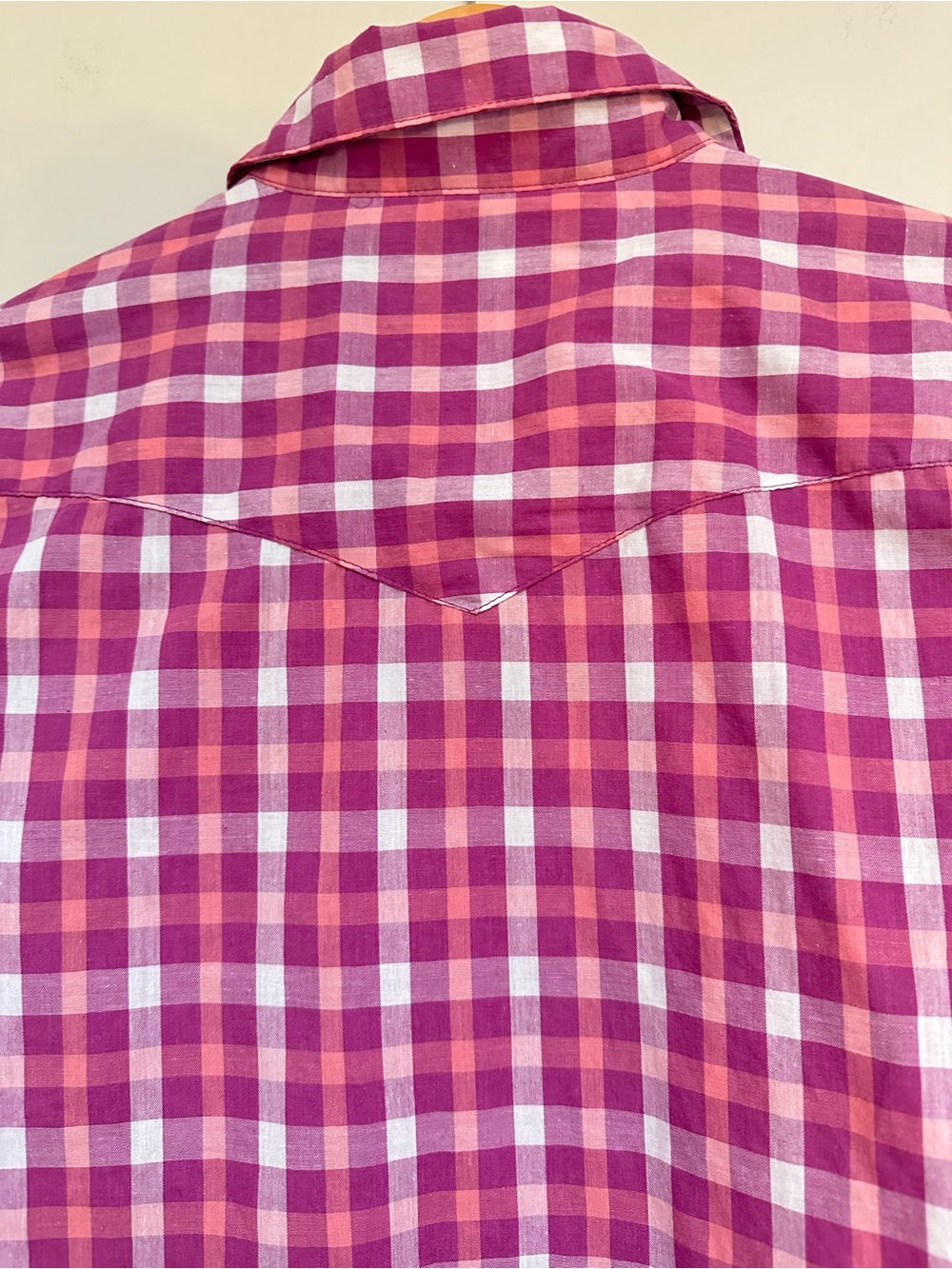 Wrancher by Wrangler Pearl Snap Shirt Women’s Medium Pink Purple Plaid - Picture 9 of 11